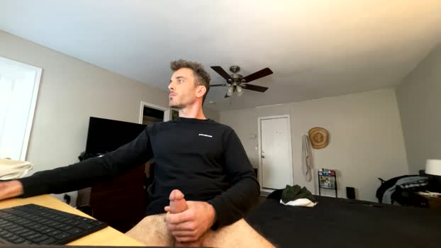 master_louie yummy Webcam SHOW @ Chaturbate 10-12-2024