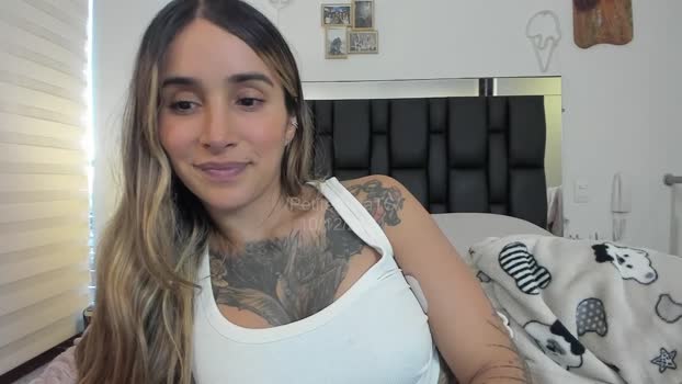 petitealejats juicy Webcam SHOW @ Chaturbate 10-12-2024