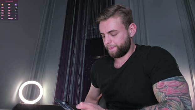waynemiller_ sexymale Webcam SHOW @ Chaturbate 12-12-2024