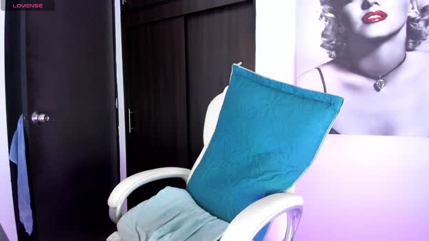 carolyne_sweet jerking Webcam SHOW @ Chaturbate 13-12-2024