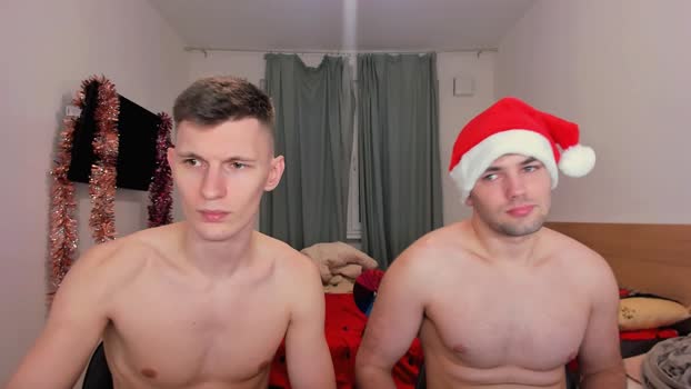kevin_hornyyy striptease Webcam SHOW @ Chaturbate 12-12-2024