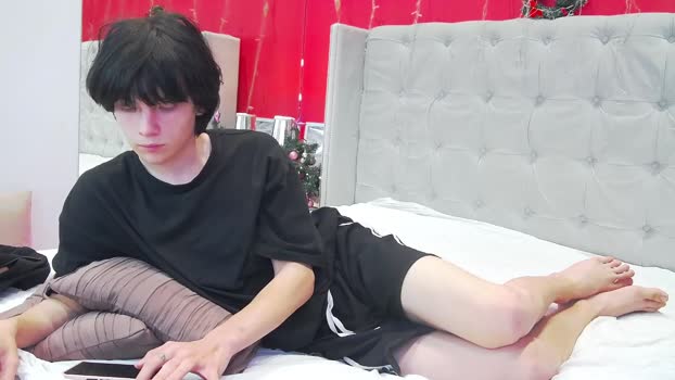 iwillfall_ sexymale Webcam SHOW @ Chaturbate 14-12-2024