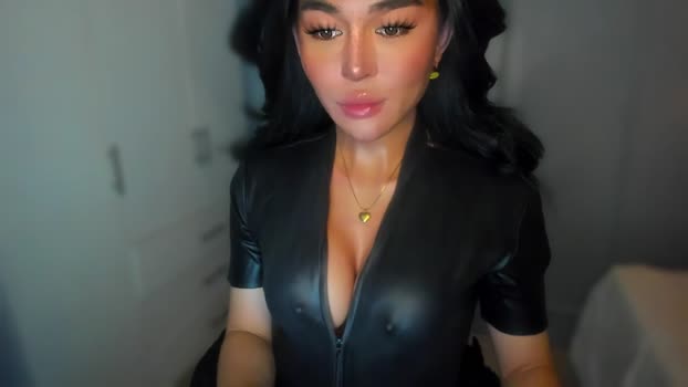 transnextdoor_ Recorded Webcam SHOW @ Chaturbate 15-12-2024