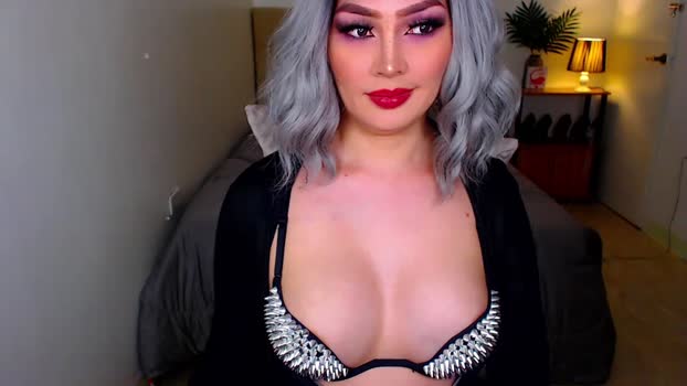 legendaryxqueen yummy Webcam SHOW @ Chaturbate 17-12-2024