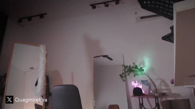 eva_quagmire Pretty Webcam SHOW @ Chaturbate 18-12-2024