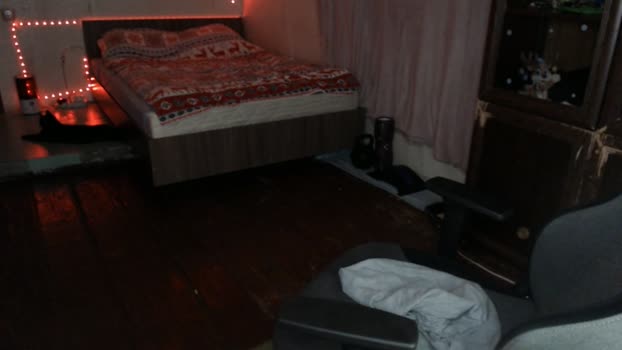 _purrari Recorded Webcam SHOW @ Chaturbate 19-12-2024