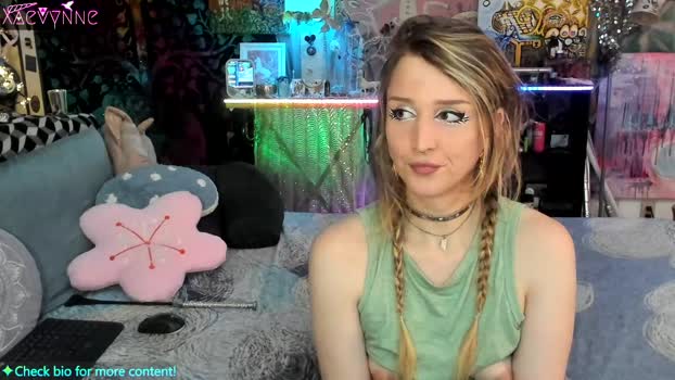 xaevynne amateur Webcam SHOW @ Chaturbate 19-12-2024