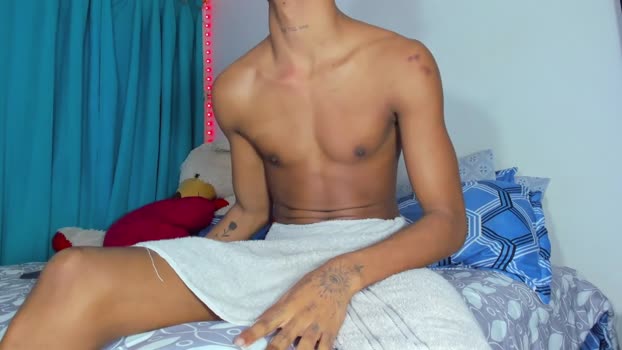 gabosexyxxx bigdick Webcam SHOW @ Chaturbate 22-12-2024