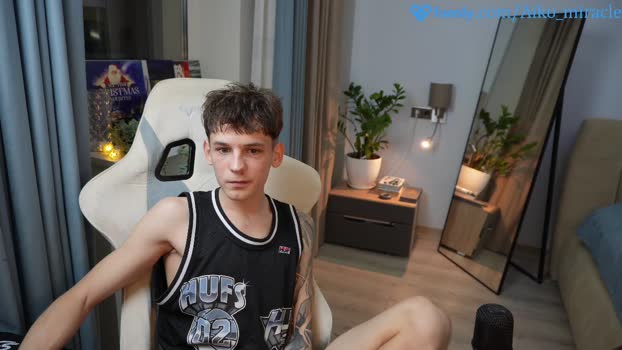 aiko_miracle naughty Webcam SHOW @ Chaturbate 24-12-2024