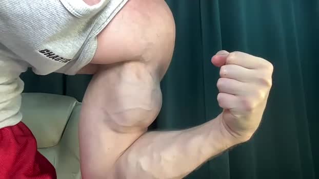 mrbiceps_23 Video Webcam SHOW @ Chaturbate 25-12-2024