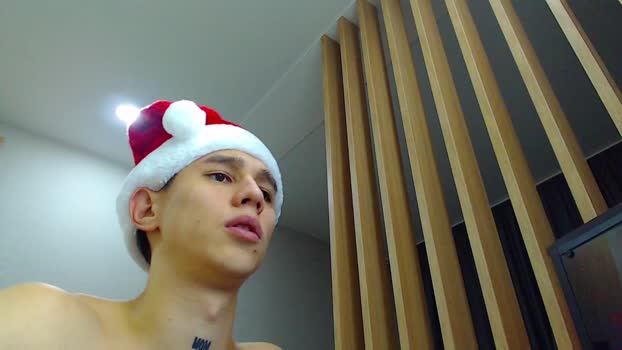 _kurt Topless Webcam SHOW @ Chaturbate 26-12-2024
