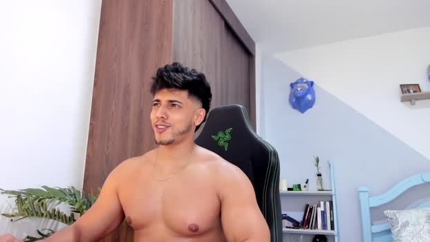 ashton_coleman_ bigtoys Webcam SHOW @ Chaturbate 27-12-2024