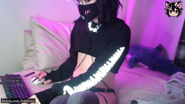 kikitrap love Webcam SHOW @ Chaturbate 28-12-2024