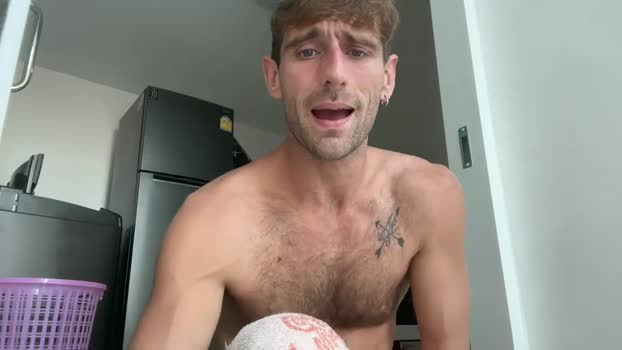 lukegunn22 toy Webcam SHOW @ Chaturbate 29-12-2024