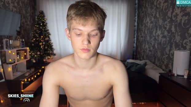 skies_shine legs Webcam SHOW @ Chaturbate 30-12-2024