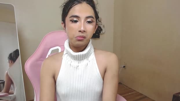 hugeasiancockandrea legs Webcam SHOW @ Chaturbate 02-01-2025