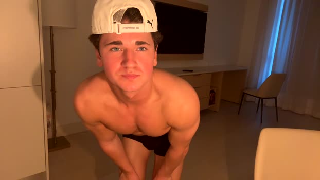 elijahkinky Cam Webcam SHOW @ Chaturbate 03-01-2025