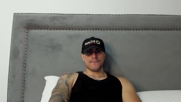 spartacozz prettyface Webcam SHOW @ Chaturbate 04-01-2025