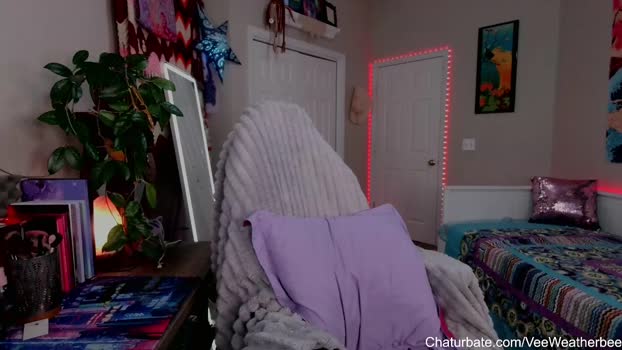 veeweatherbee sexyfeet Webcam SHOW @ Chaturbate 03-01-2025