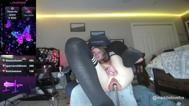 wolf_princess deepthroat Webcam SHOW @ Chaturbate 04-01-2025
