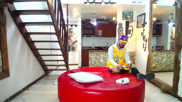 flyckers sweet Webcam SHOW @ Chaturbate 05-01-2025