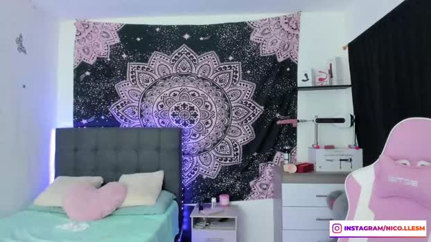 jade__weed Webcam Webcam SHOW @ Chaturbate 05-01-2025