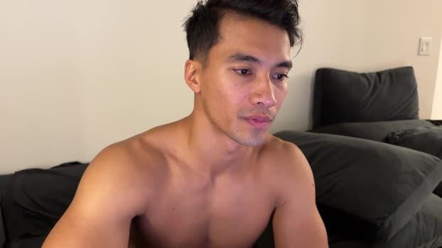 kenott666 spanking Webcam SHOW @ Chaturbate 05-01-2025