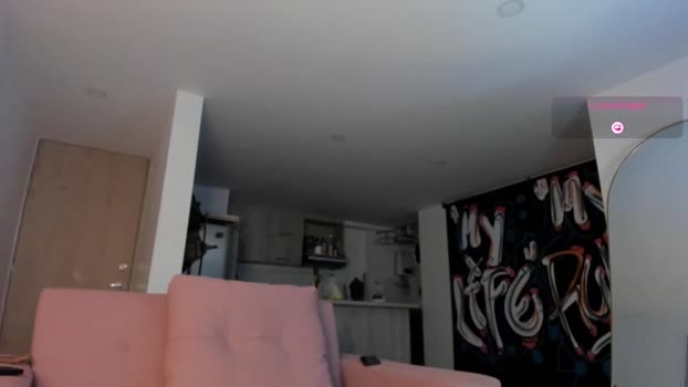 adelineefoxxx suckcock Webcam SHOW @ Chaturbate 06-01-2025