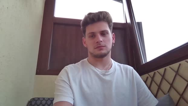 roberto_twink1 legs Webcam SHOW @ Chaturbate 07-01-2025