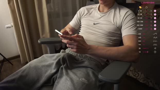 maestro3369 sexybody Webcam SHOW @ Chaturbate 07-01-2025