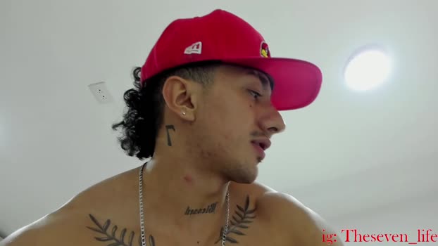 nikolaylisin toy Webcam SHOW @ Chaturbate 09-01-2025