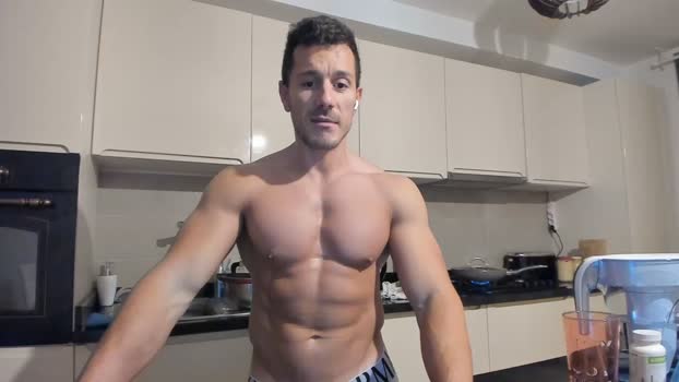 roberto4ever jackoff Webcam SHOW @ Chaturbate 08-01-2025