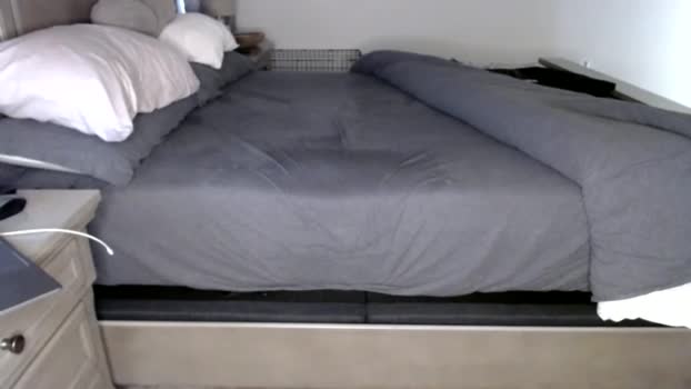urstruly_ handsome Webcam SHOW @ Chaturbate 08-01-2025