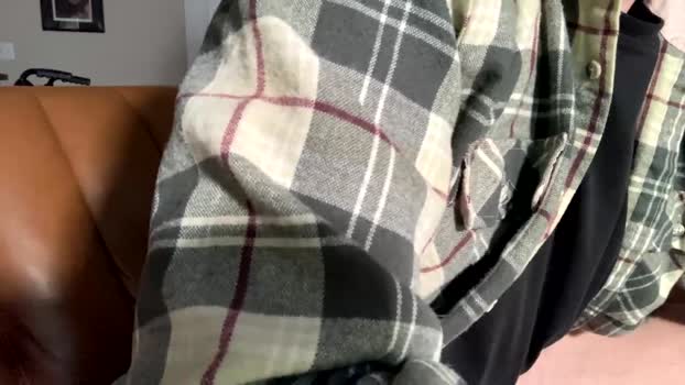 deeyungguy fingers Webcam SHOW @ Chaturbate 09-01-2025