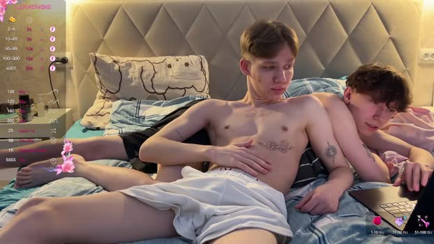 malcolm_yang analtoy Webcam SHOW @ Chaturbate 09-01-2025