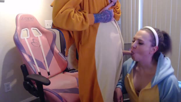 tschelseamariexxx Recorded Webcam SHOW @ Chaturbate 10-01-2025