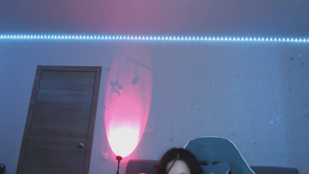 yamilean Show Webcam SHOW @ Chaturbate 10-01-2025