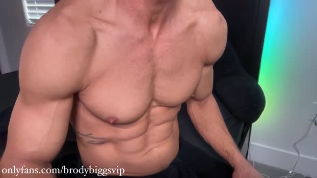 brodybiggs Recorded Webcam SHOW @ Chaturbate 19-01-2025