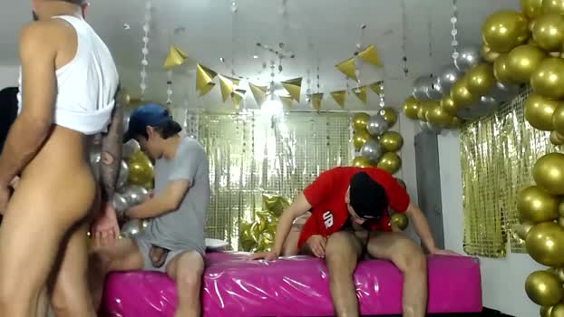 crismens fuckme Webcam SHOW @ Chaturbate 21-01-2025