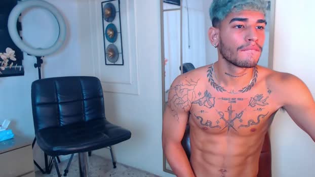 xhottoyszonex playtime Webcam SHOW @ Chaturbate 22-01-2025
