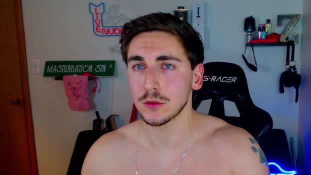 zach_rhyder spank Webcam SHOW @ Chaturbate 23-01-2025