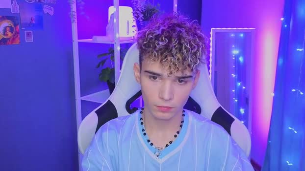 boicute sexyfeet Webcam SHOW @ Chaturbate 23-01-2025