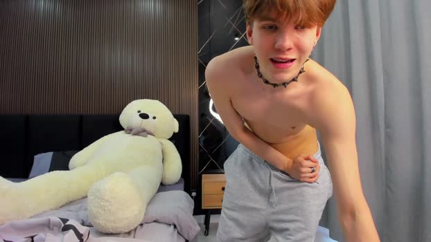 braxiboy fuckme Webcam SHOW @ Chaturbate 25-01-2025