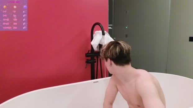 ololkd lick Webcam SHOW @ Chaturbate 25-01-2025