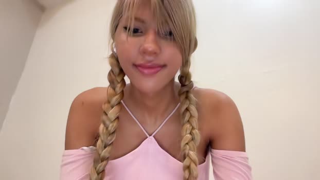 valeri_bigcock show Webcam SHOW @ Chaturbate 25-01-2025