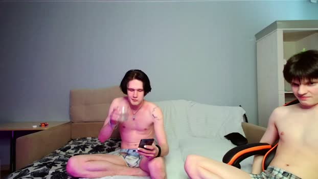 high_of_guys Webcam Webcam SHOW @ Chaturbate 28-01-2025