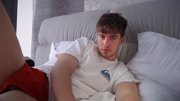 megamaxxxl kiss Webcam SHOW @ Chaturbate 28-01-2025