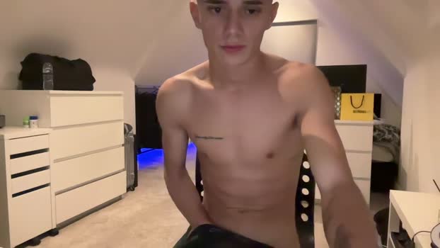 lz_britboy sexybody Webcam SHOW @ Chaturbate 29-01-2025