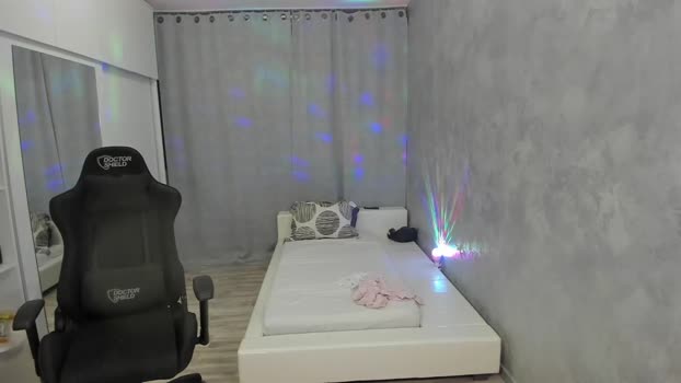 hogrider192 spank Webcam SHOW @ Chaturbate 29-01-2025