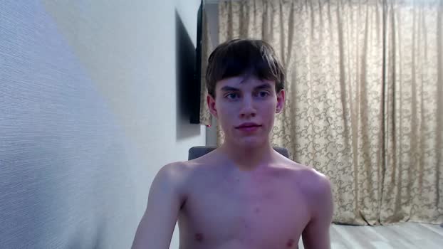 hornybadbunny suckshow Webcam SHOW @ Chaturbate 29-01-2025